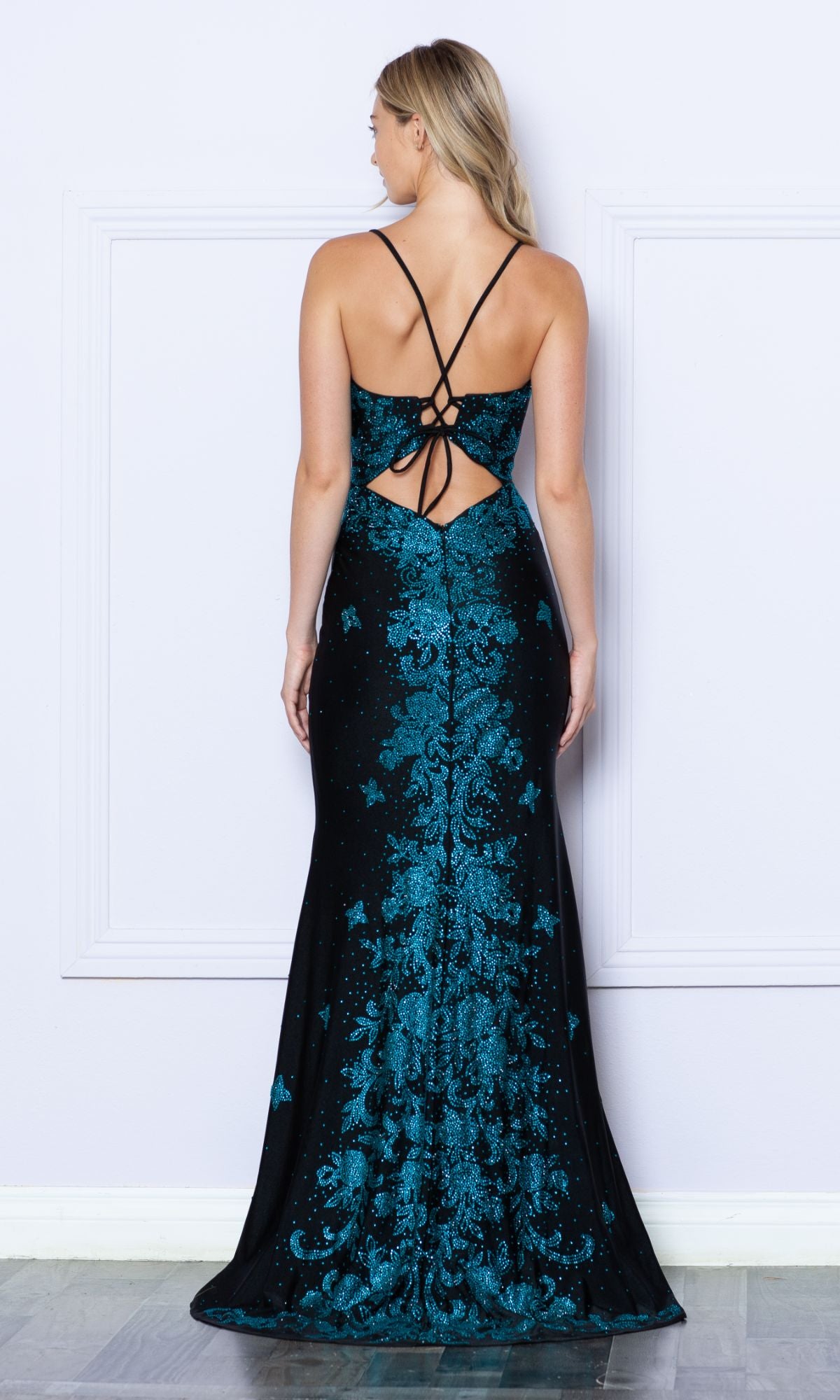 Contrasting Beads Long Black Prom Dress 9274