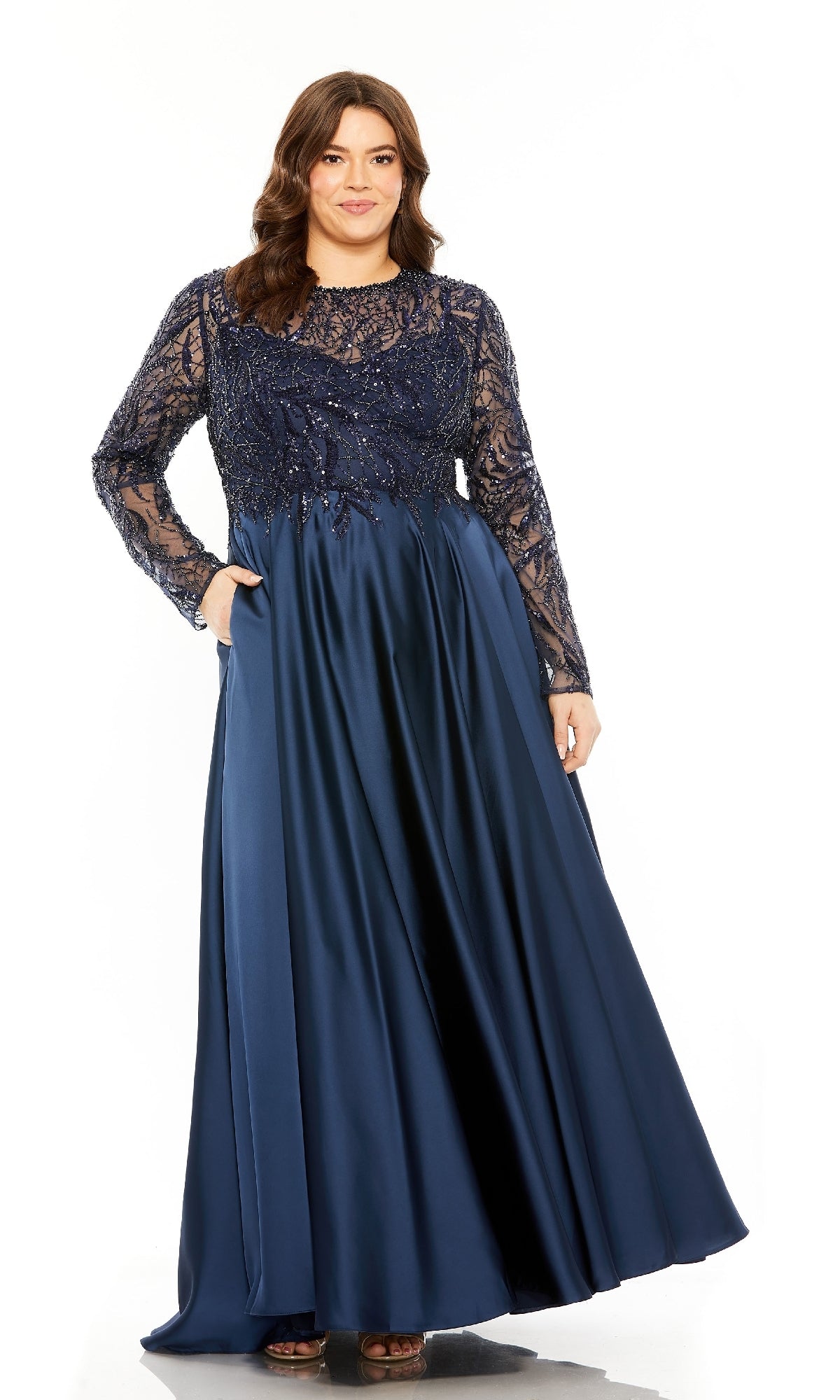 Plus-Size Long Blue Formal Dress: Mac Duggal 20619