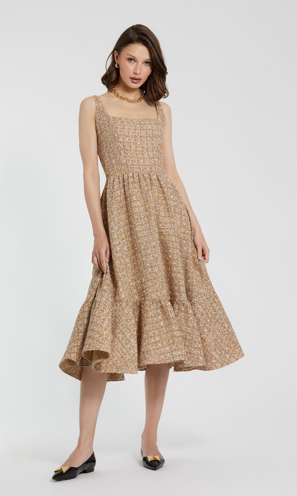 mac duggal sleeveless a-line midi dress - Beige Boucle line silhouette with a cottage FashionNova Summer bump •Brielle Size:XL - Full Cup