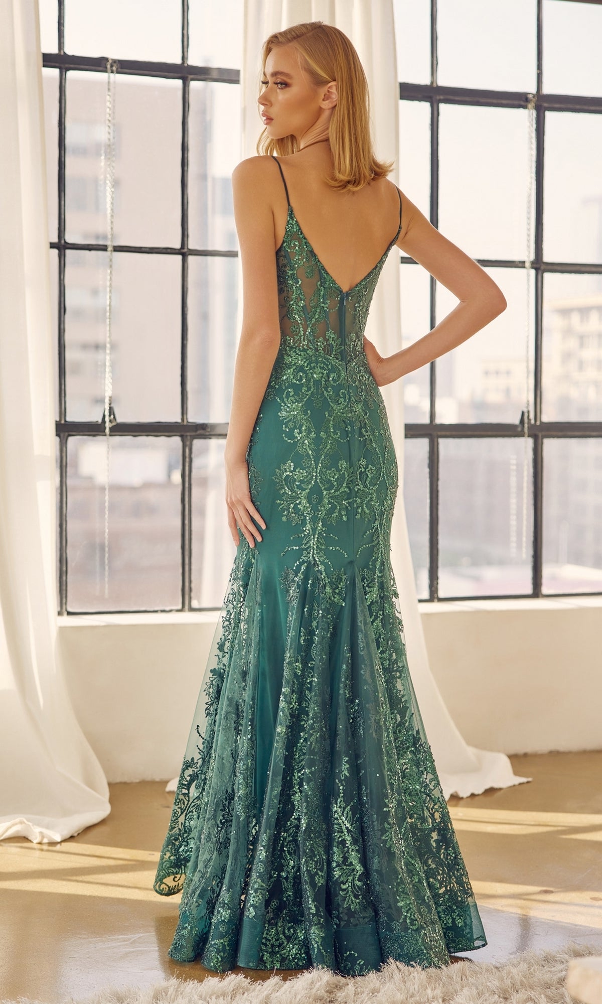 Emerald Hunter Green Lace Mermaid Long Green Prom Dress With