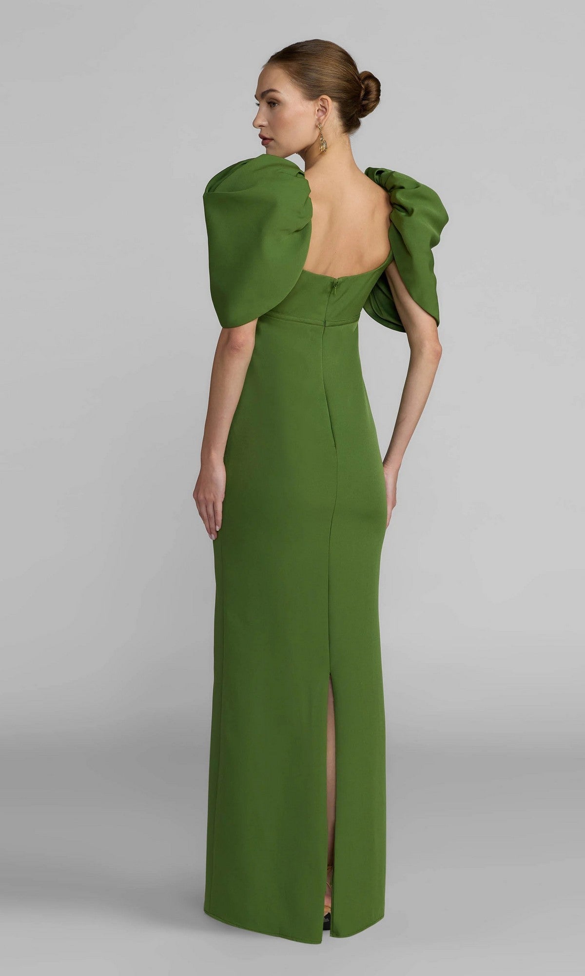 moss green formal dress Long Column with Short Puff Sleeves – PromGirl Papell Platinum Adrianna Papell aurelia sculpt Chiffon Color Set:8 Knobs