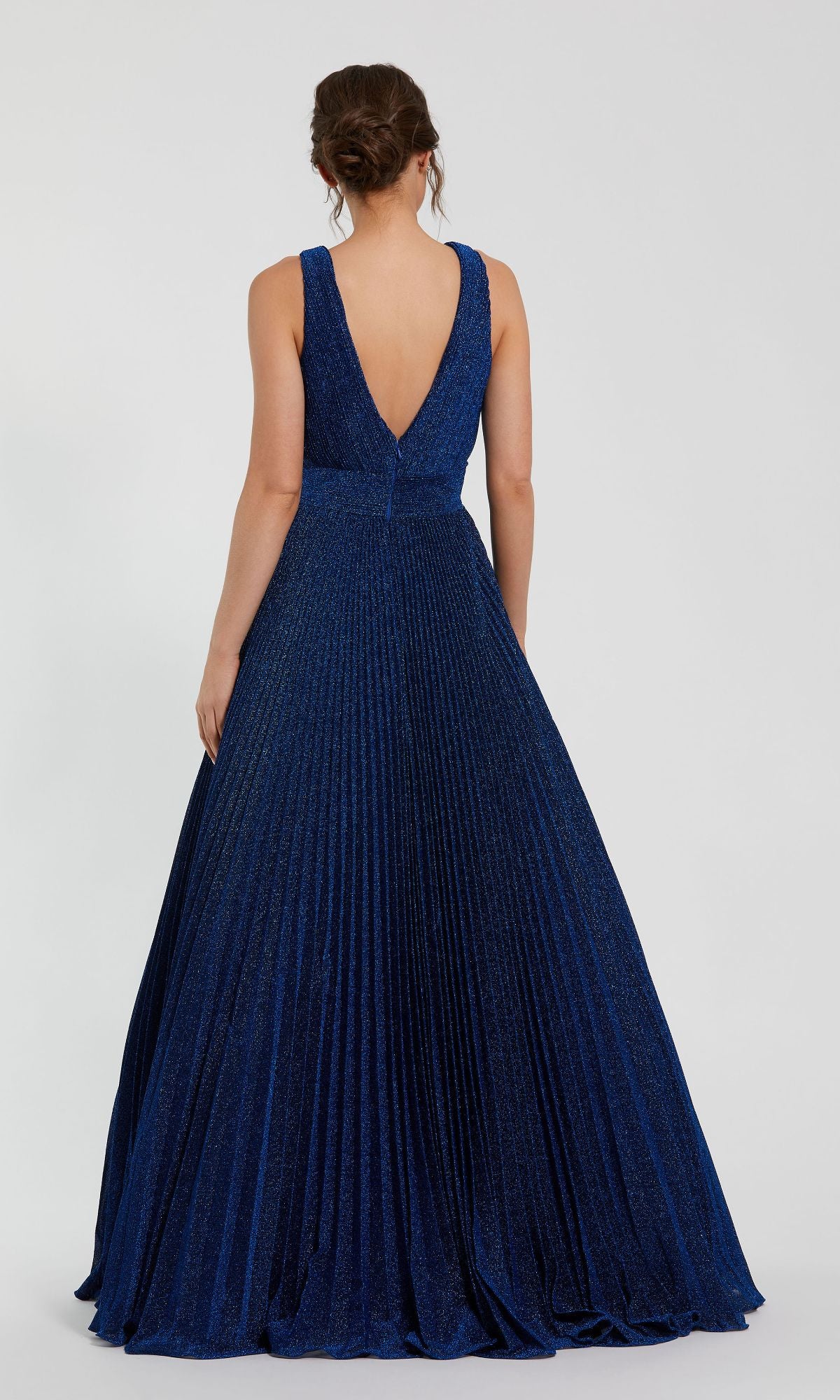 Ieena for Mac Duggal - Navy Shimmering Pleated Sleeveless Gown