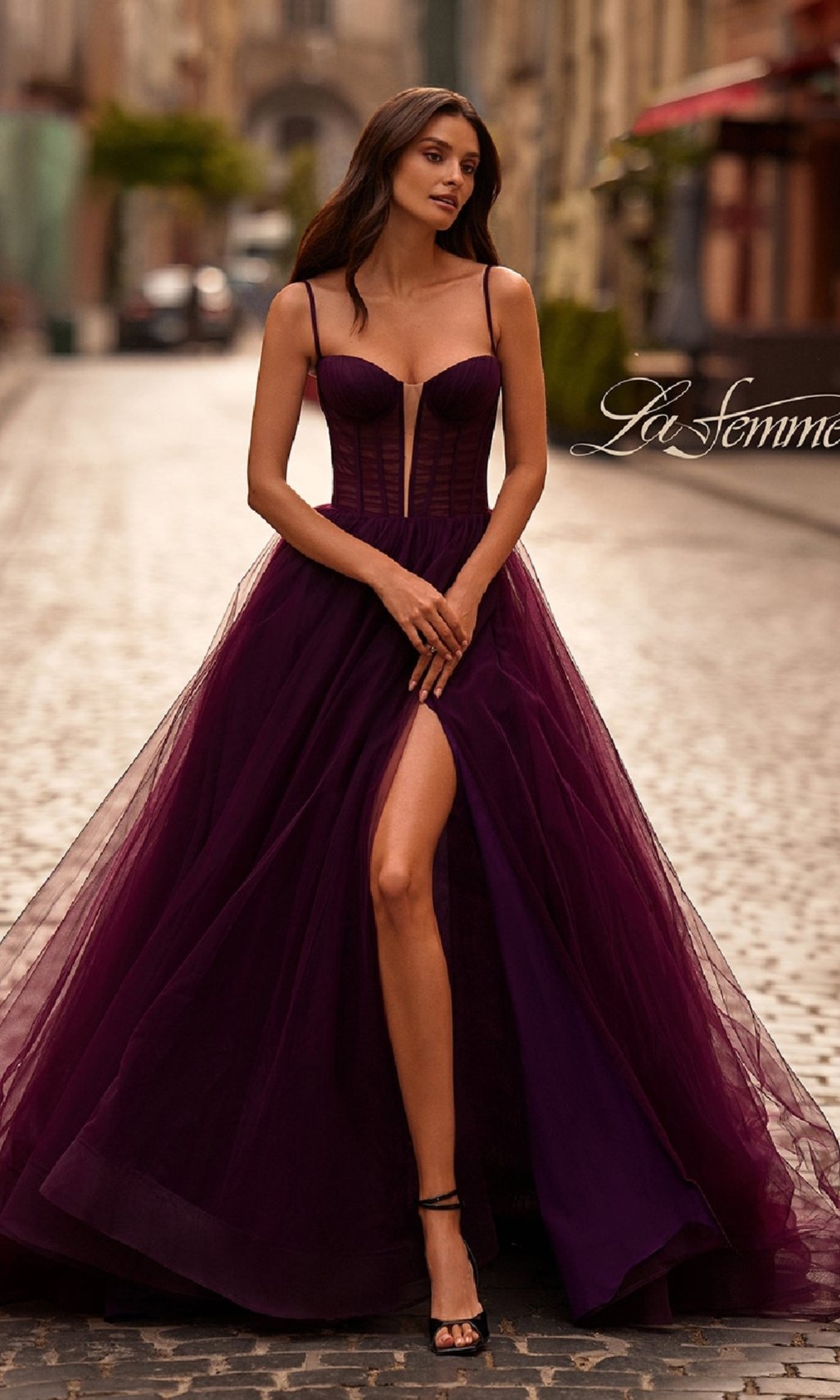 corset dress with pockets Tulle Prom Ball Gown Pockets: La Femme 32700 Dark Berry / 00 More new style Size:M6-R Dark Colored Bridesmaid Dresses longsleeve dress