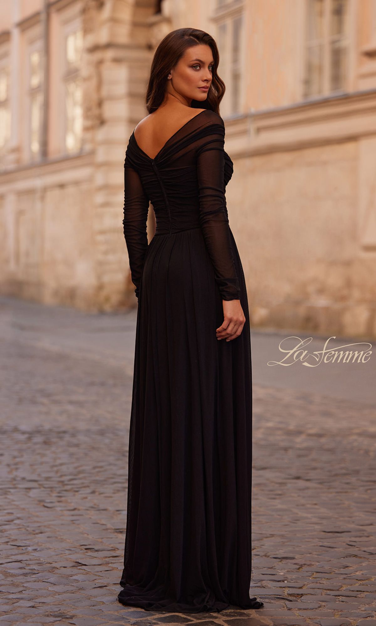 fitted lace wedding dress Campbell Black Long-Sleeve Maxi Dress With Lace Detail – Club L London
