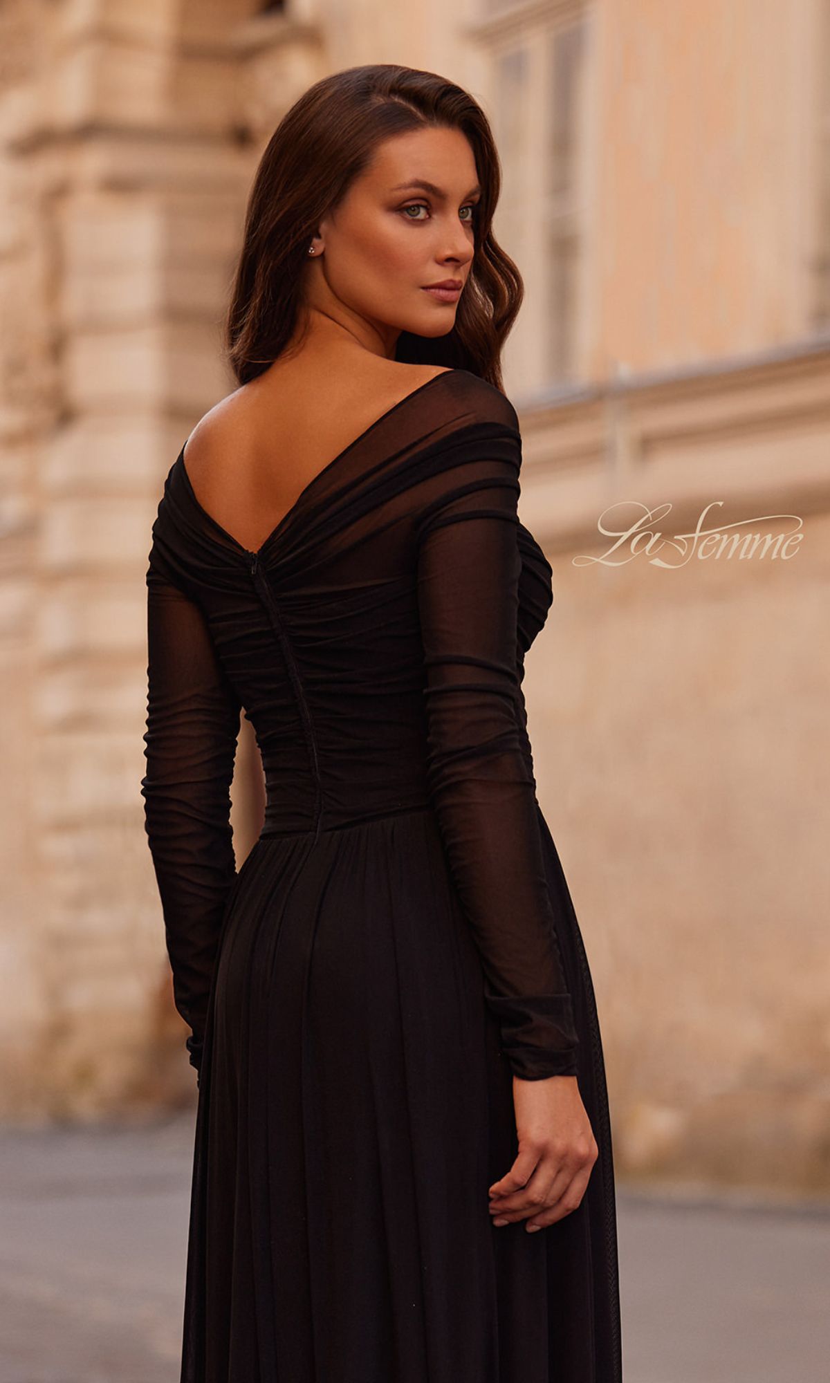 green emerald velvet dress Off-Shoulder Long Black Formal Dress with Long Sleeves Black / 18