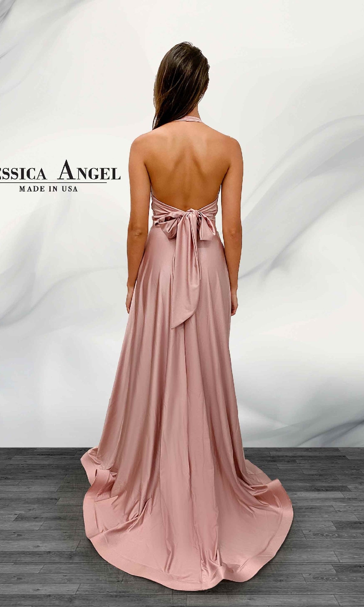 Open-Back Long Halter Prom Dress with Oversized Bow Royal / 2XLarge Open-Back Long Halter Prom Dress with Oversized Bow Royal / 2XLarge
