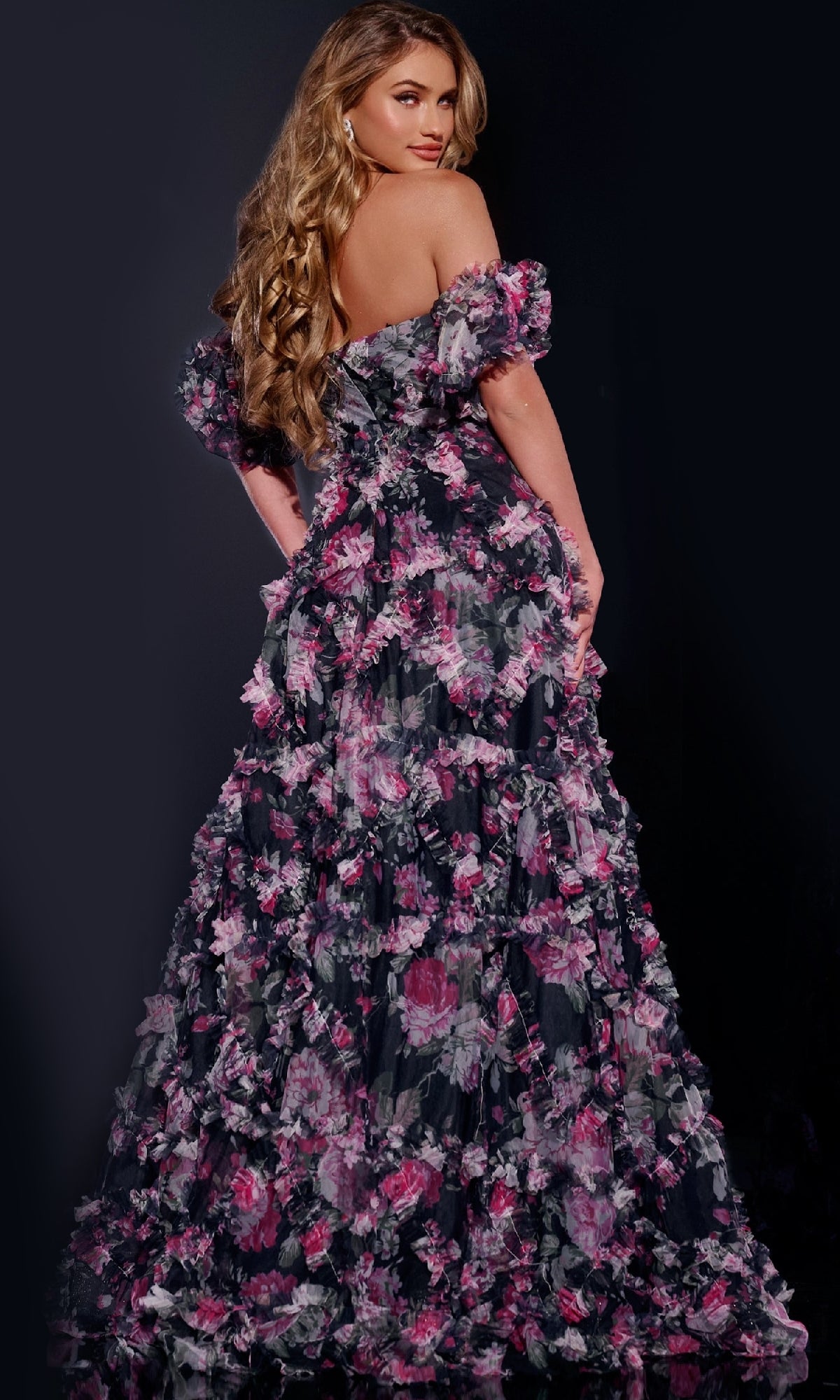 Long Prom Dress: Jovani 40331