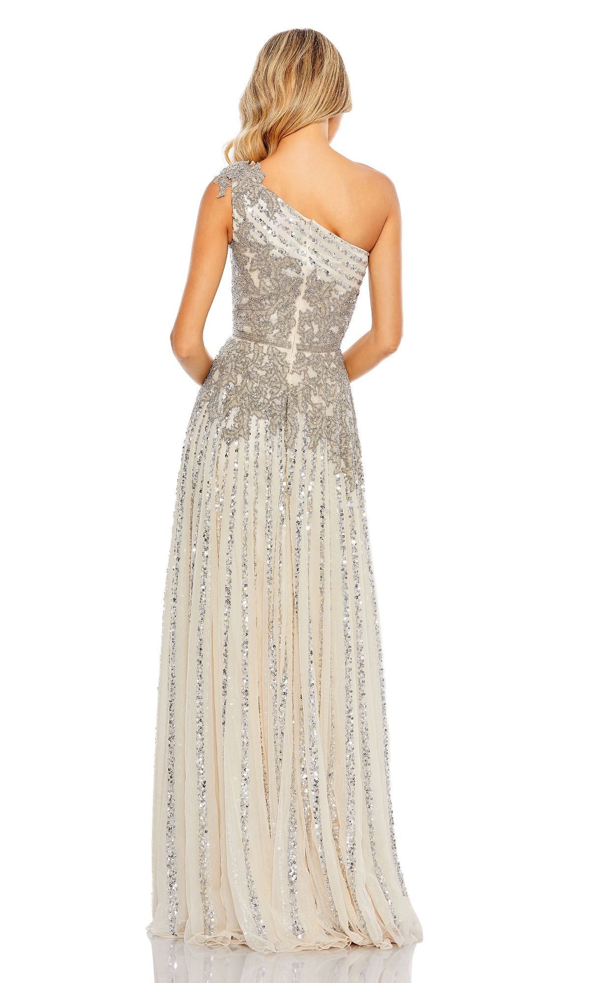 Silver Beaded Embellished One Shoulder A Line Gown - Mac Duggal US 14 Silver Beaded Embellished One Shoulder A Line Gown - Mac Duggal US 14