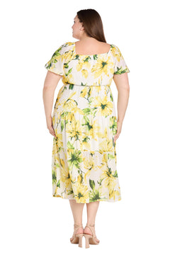 Plus-Size Knee-Length Party Dress with Sunflowers– PromGirl