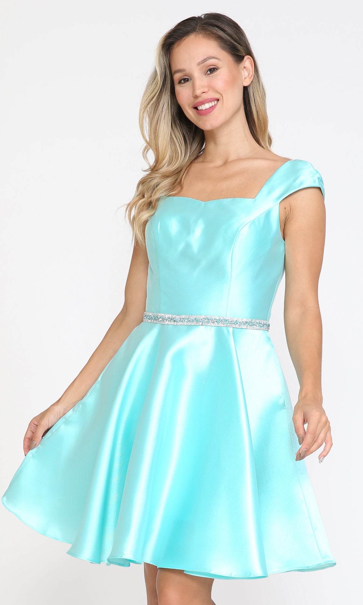 Cap-Sleeve Short Homecoming Dress with Pockets 8416