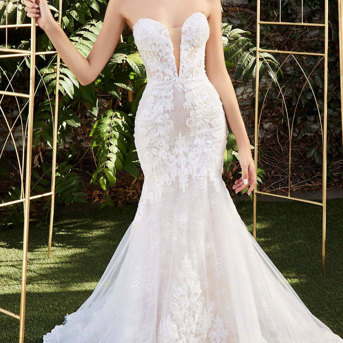 BORDERS at BALCONYのMERMAID DRESS BORDERS at BALCONYのMERMAID DRESS Dramatic Off-The-Shoulder