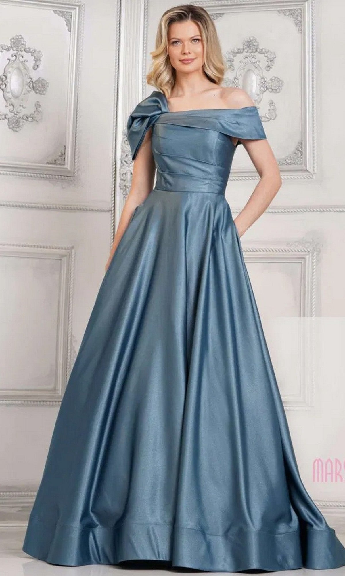 slate blue satin dress Off-Shoulder Long Formal Ball Gown with Pockets / 12 Pick Model:Model 1 [color:BOHO BROWN]color:Neutrals Styling Guide: The Perfect Zipper Side Neckline