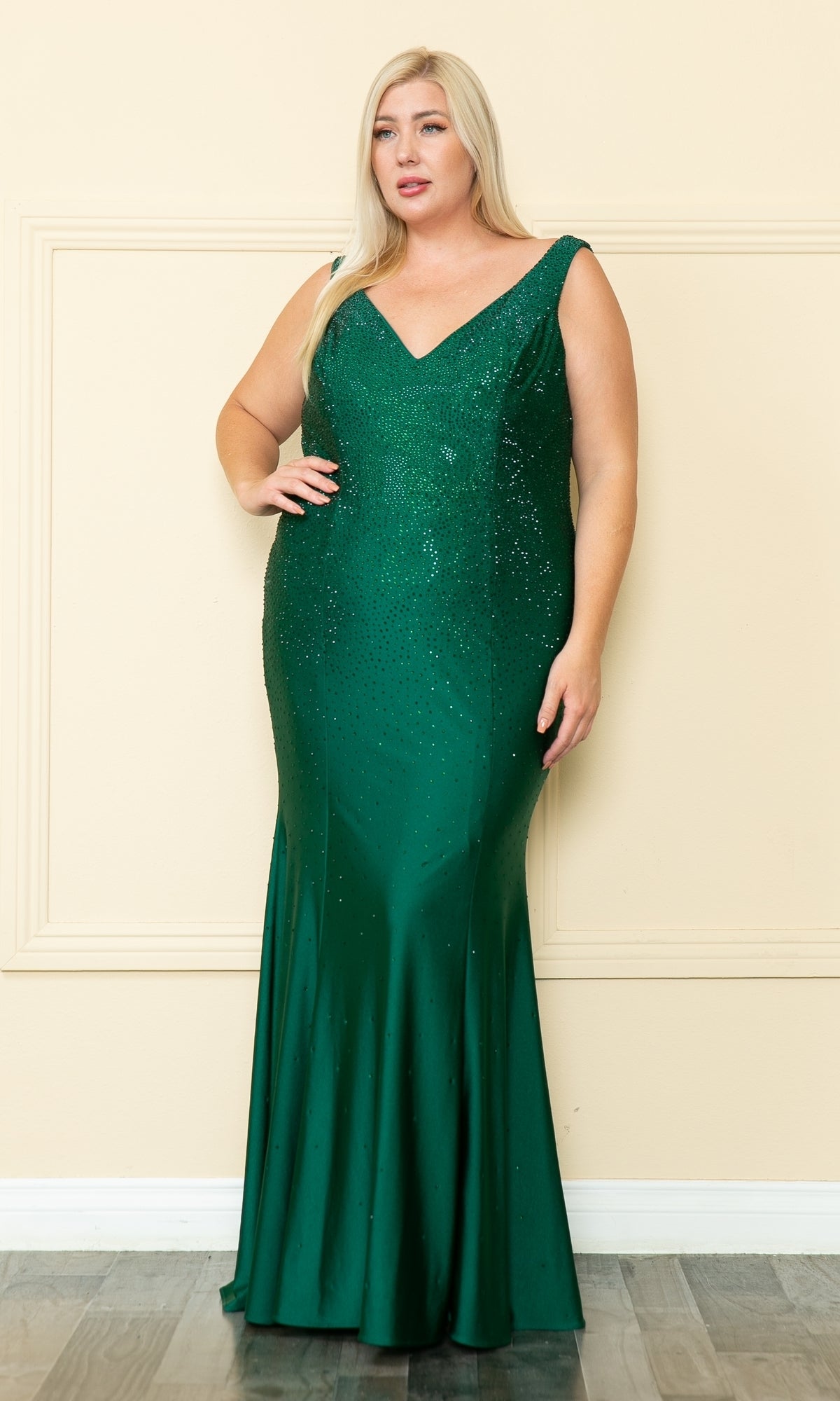Lace-Up Plus-Size Long Beaded Prom Dress W1116