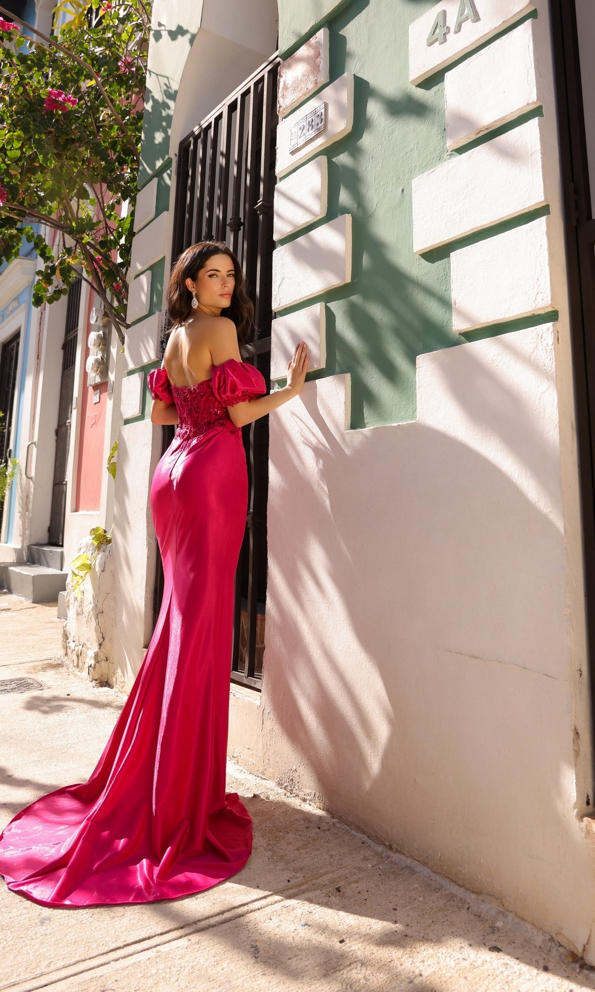 Strapless Prom Dress with Puff Sleeves T1329