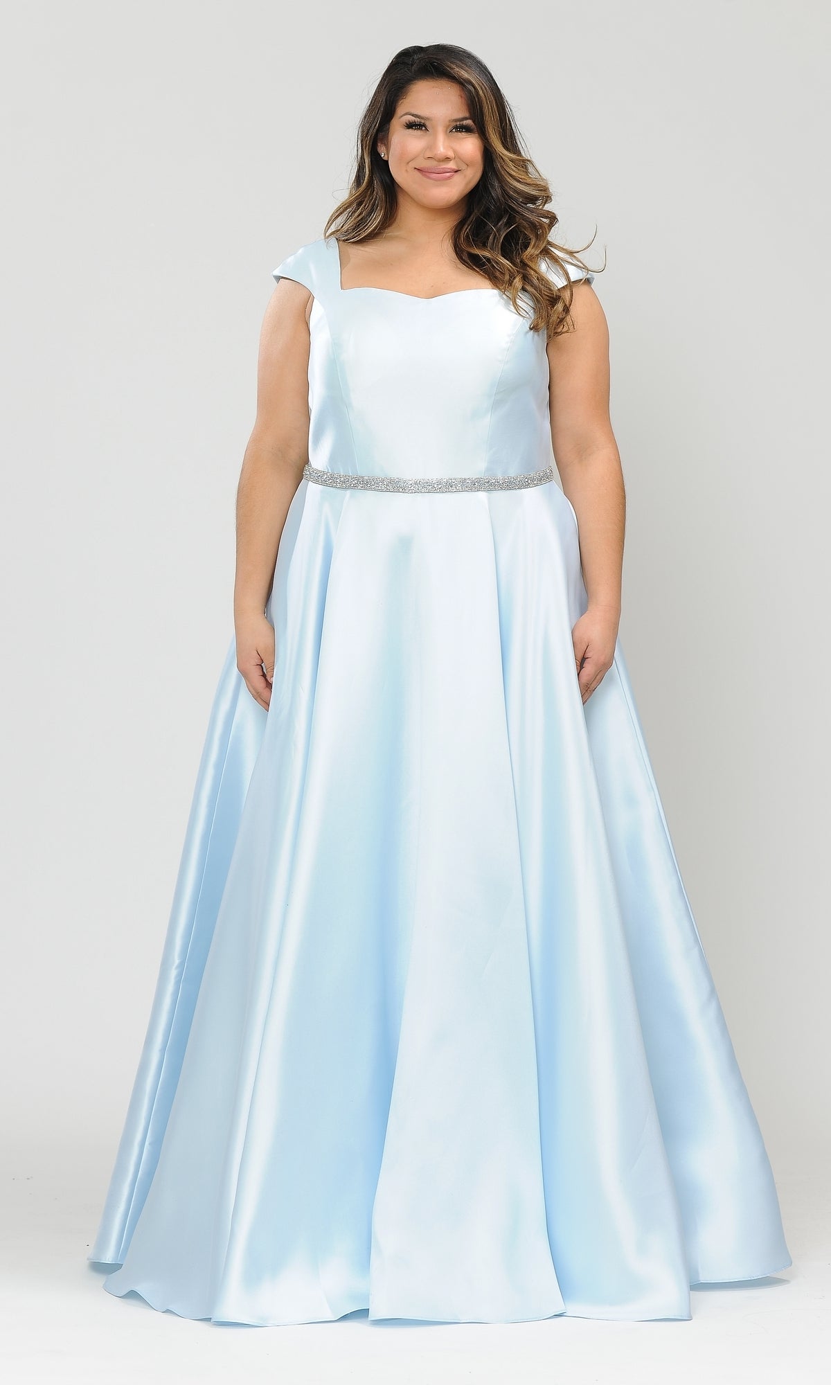 Plus-Size Cap-Sleeve Long Prom Dress W1104
