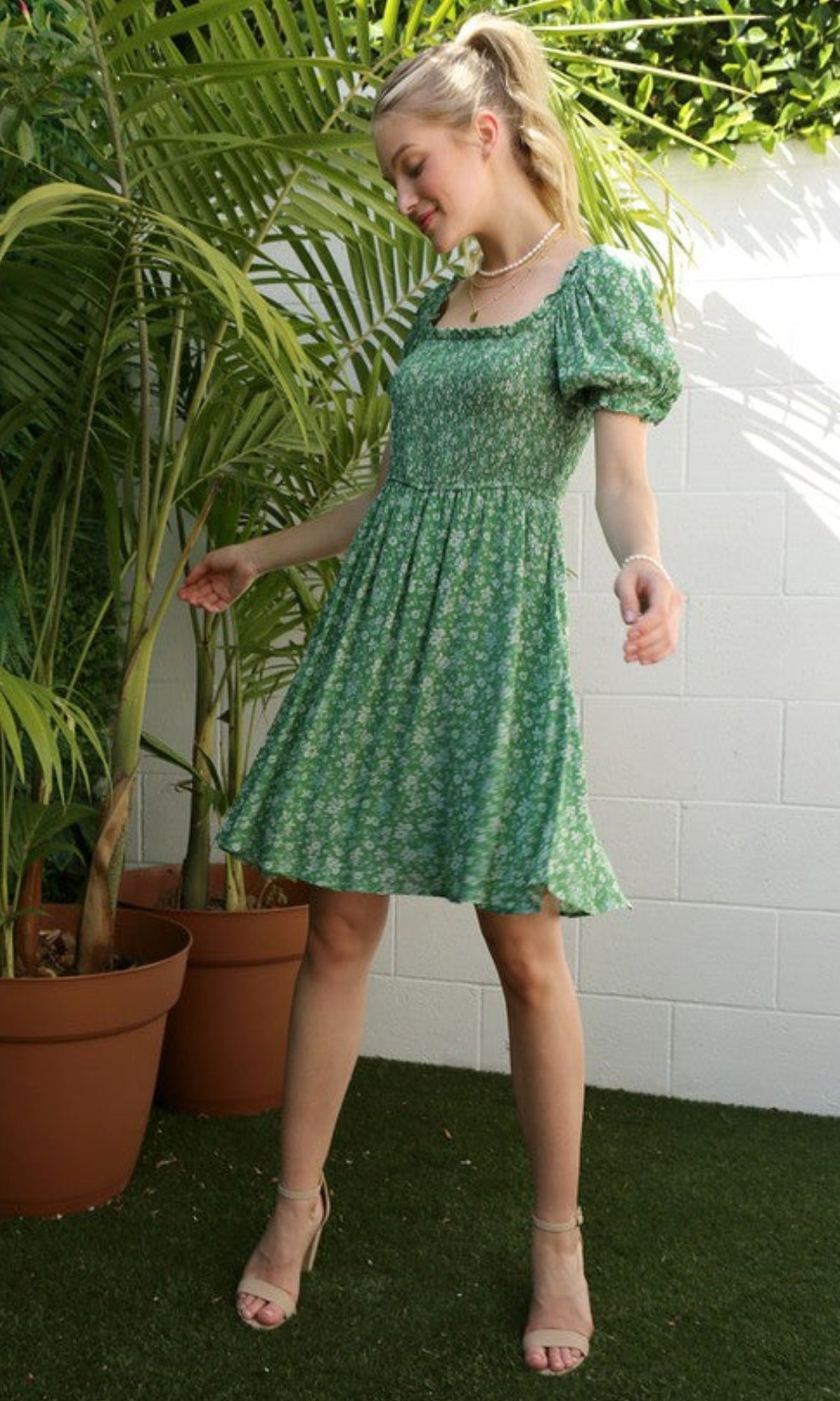 Short Sleeve Green Floral Casual Dress FGDR22L003