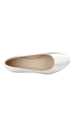 Touch UPS 4568: Vivian White Satin Slip-On Prom Shoes White / 6