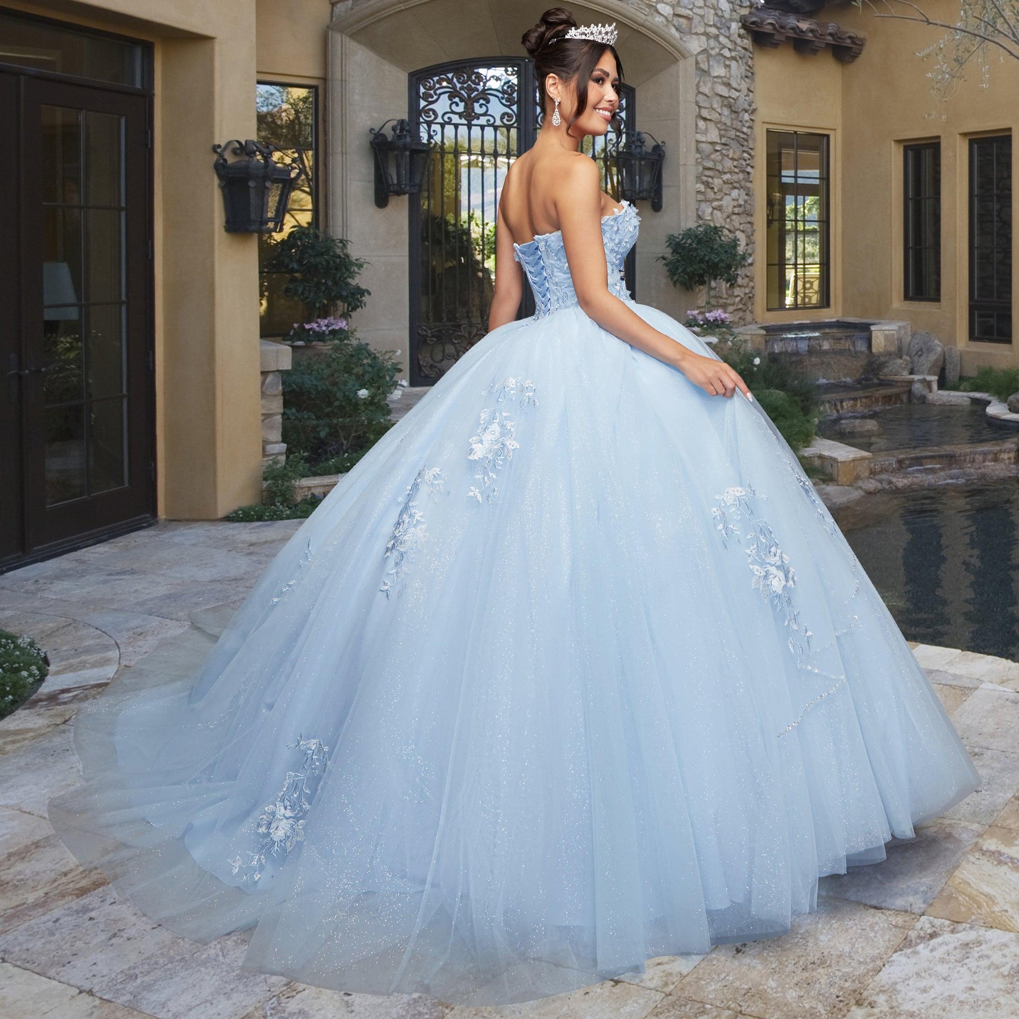 Quinceañera Sample Dress QX403