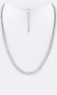 Artini-Dangling Earrings and Necklace Set