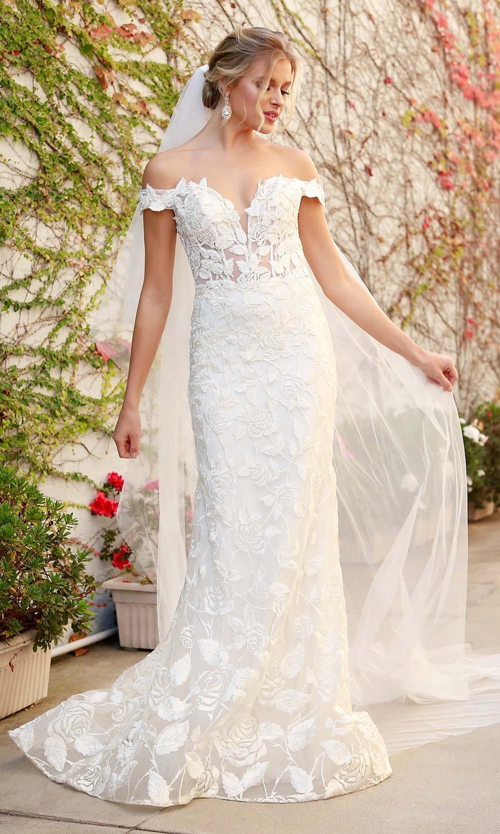 Narianna-Embroidered Long White Formal Dress