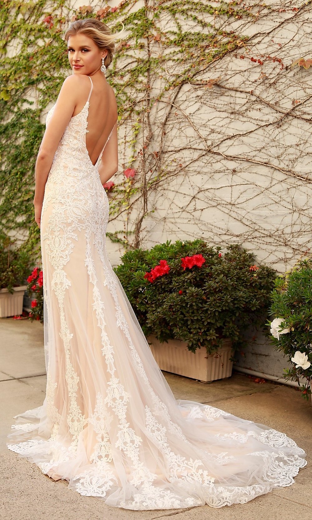 Open-Back Long White Lace Wedding Dress with Train– PromGirl